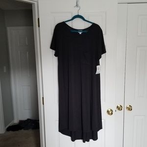 Solid Black Carly